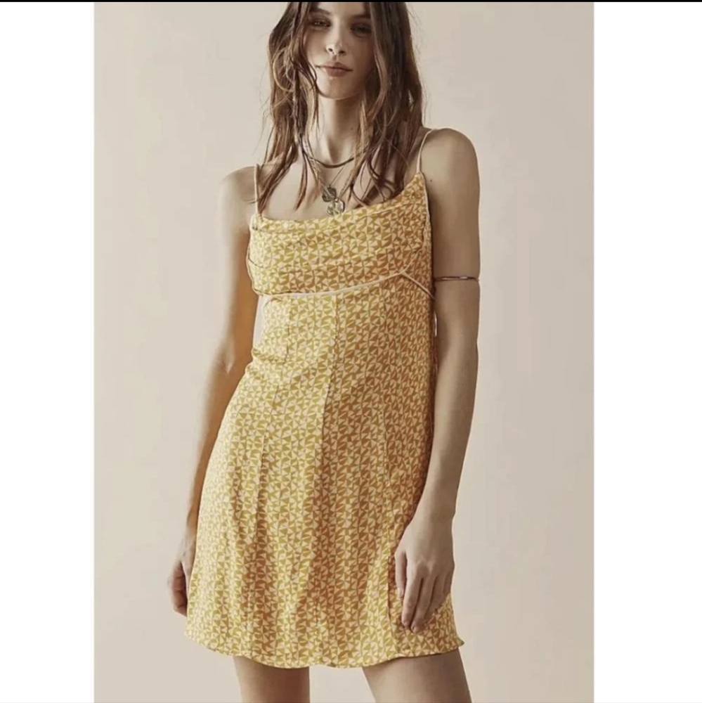 FREE PEOPLE | Deep Yellow Adjustable Kai Mini Dress Size Large